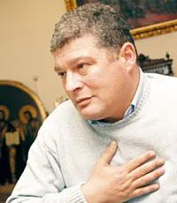 Чи скасують „політичному українцю” Євгену Альфредовичу Червоненку українське громадянство?