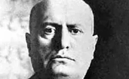 Внук дуче хоче ексгумувати тіло дідуся