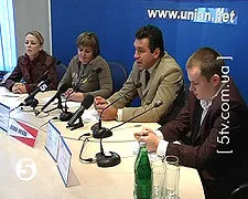 "Велика Україна" вимагає відставки Черновецького