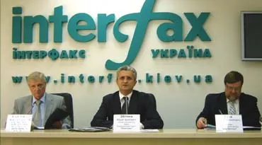 Полiтичнi партiї та органiзацiї, що не беруть участi у виборах, iнiцiюють скликання Конституцiйних зборiв