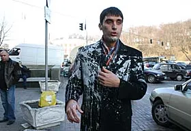 Одного "донецького" вже не можуть знайти