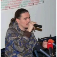 У столичному кінотеатрі Жовтень відбулася дія на підтримку переозвучення іноземних стрічок українською мовою.
