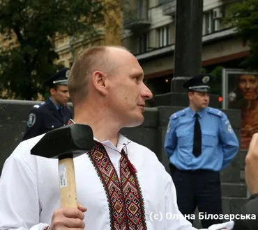 Нічого не зміниться, поки система існує