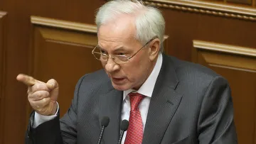 Маніякальна податкова хазаровщина дала збій