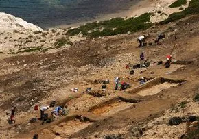 Предки сучасних людей поширилися Європою зі Східноєвропейської рівнини, а не з Близького Сходу