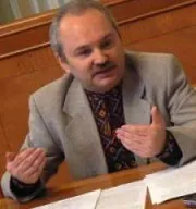 Про розподіл мандатів та «розКОДовану» опозицію. Інтерв’ю з Ростиславом Новоженцем