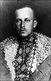 Василь Вишиваний. Липень 1918 р. Вільгельм Франц фон Га́бсбурґ-Лотрі́нґен (Васи́ль Вишива́ний) (нім. Wilhelm Franz von Habsburg-Lothringen) (* 10 лютого 1895 — † 18 серпня 1948) — український військовий діяч, політик, дипломат, поет, австрійський архікнязь (ерцгерцог), полковник Легіону Українських Січових Стрільців.