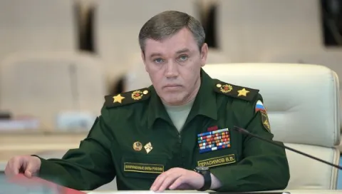 Валерій Герасимов (нар. 8 вересня 1955, Казань) – начальник Генерального штабу Збройних сил РФ, перший заступник міністра оборони РФ. 
