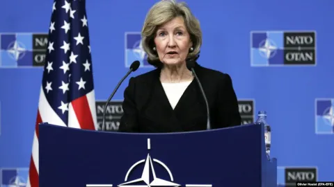 Посол США в НАТО Кей Бейлі Гатчісон