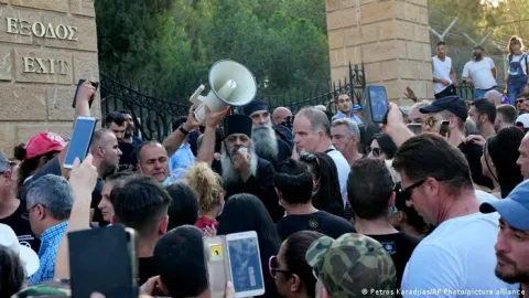 Демонстрація проти ковід-обмежень у Нікосії