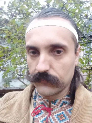 Тож, справжій чоловік, наприклад, виглядає так