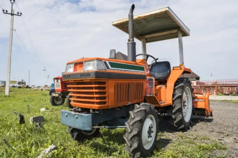 Використання міні-тракторів у сільському господарстві: різні сфери застосування