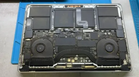 Обслуговування MacBook: як часто потрібно робити чистку з заміною термопасти