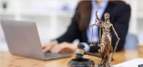 Юридична підтримка у Львові