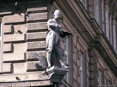 Пам’ятник Ю.Кульчицькому (Відень 4, Кольшіцкіґассе). Відкритий у 1885 році.