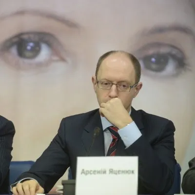 Фірташ звинувачує Тимошенко в підготовці зриву виборів