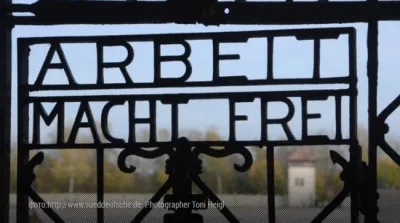 Arbeit macht frei ("Праця звільняє")