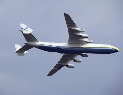 Найбільший літак у світі — український Ан-225 «Мрія»