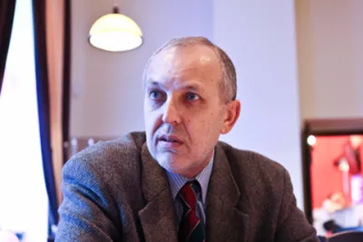 До гасла Сполучених Штатів України