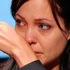 Що криється за заявою Джолі про видалення її грудей
