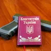 Ціна закордонного паспорта – відверте свавілля влади
