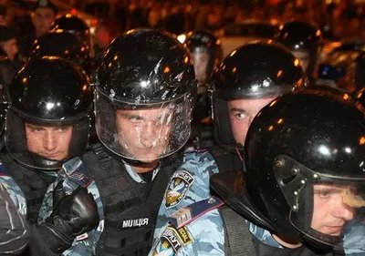 «Беркут» зачистив Будинок письменників: били людей і трощили меблі