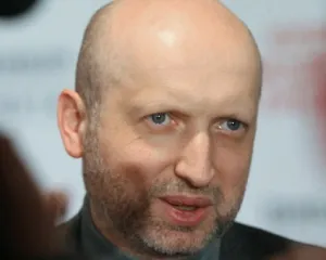 Зрадник Турчинов виконує волю Росії