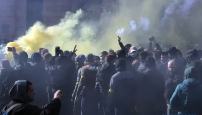 Людей ще обурює те, що тітушки з Нацкорпусу матюкаються по-москальськи