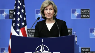 Посол США в НАТО Кей Бейлі Гатчісон