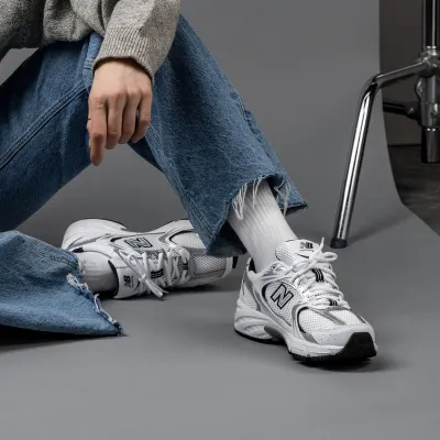 Чоловічі шкарпетки - великий вибір в магазині New Balance